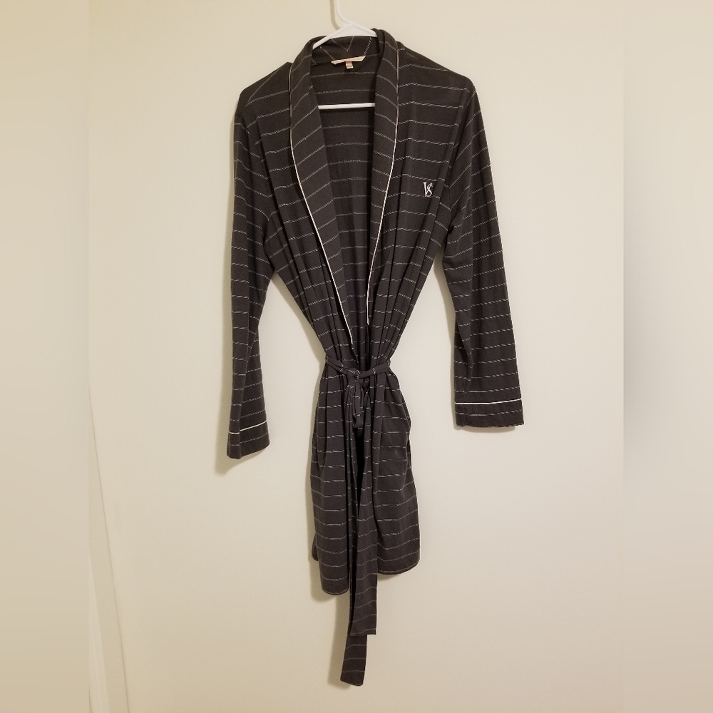 Victoria's Secret Grey Striped Short Bathrobe